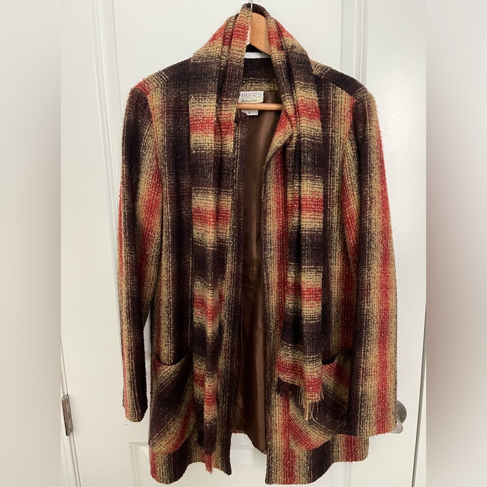 Lightweight Jacket - Picture 3 of 6